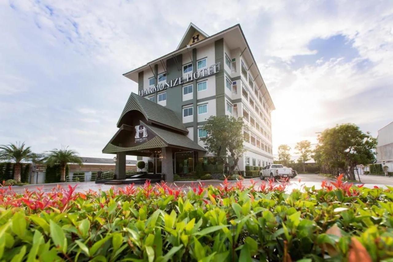 Harmonize Hotel- Sha Extra Plus Chiang Mai Ngoại thất bức ảnh